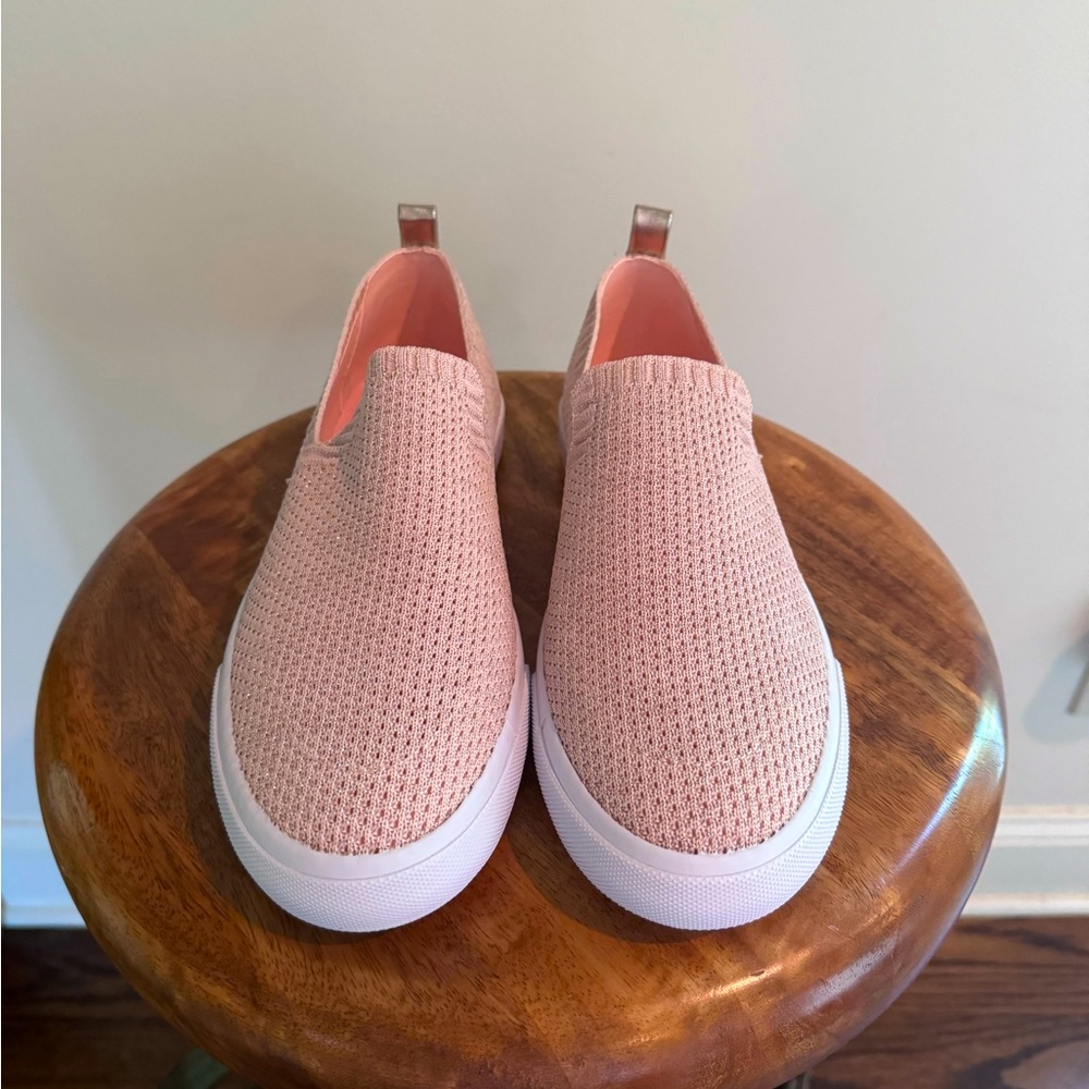 Nine West Lance Slipon Sneaker Light Pink. Size 8.5. New In Box
